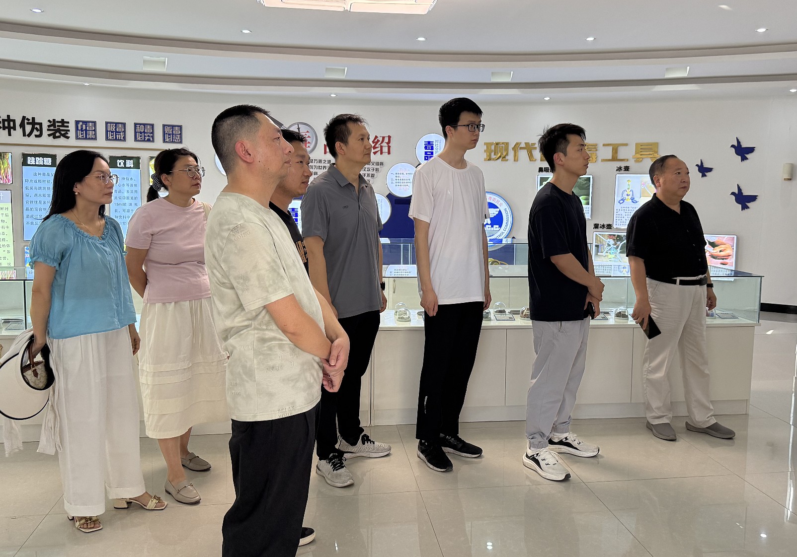 196029df71e948b068508e9997328cd_副本.jpg