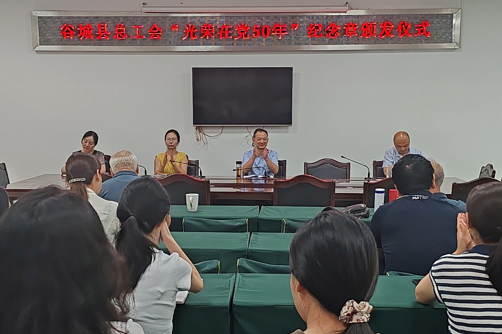 9f593572b28e55a3a20f27e57685360_副本.jpg
