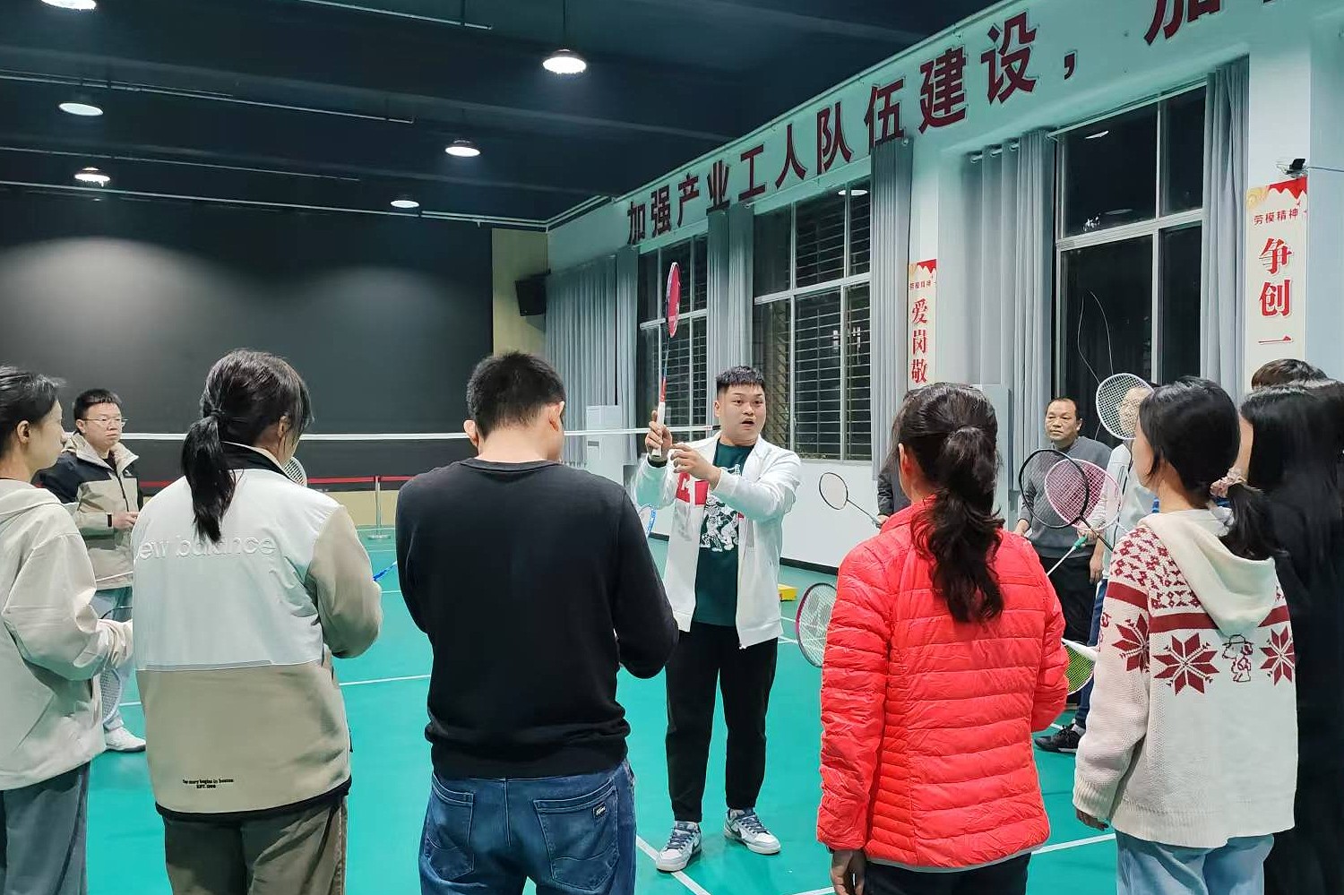 羽毛球_副本.jpg