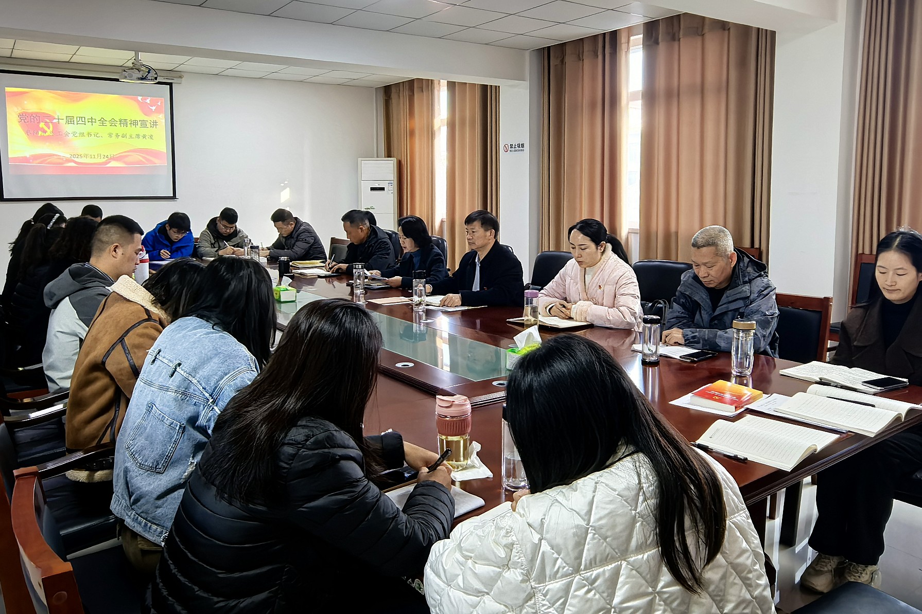 3b035eaab880fb4cbc4c433ce98775d1_副本.jpg