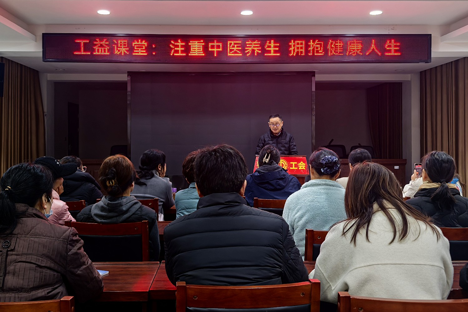 23dd851f026792f9b3102074fd4538c0_副本.jpg